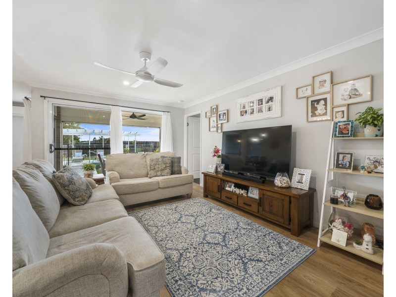 7 Fitzgerald Circuit, Wyreema QLD 4352