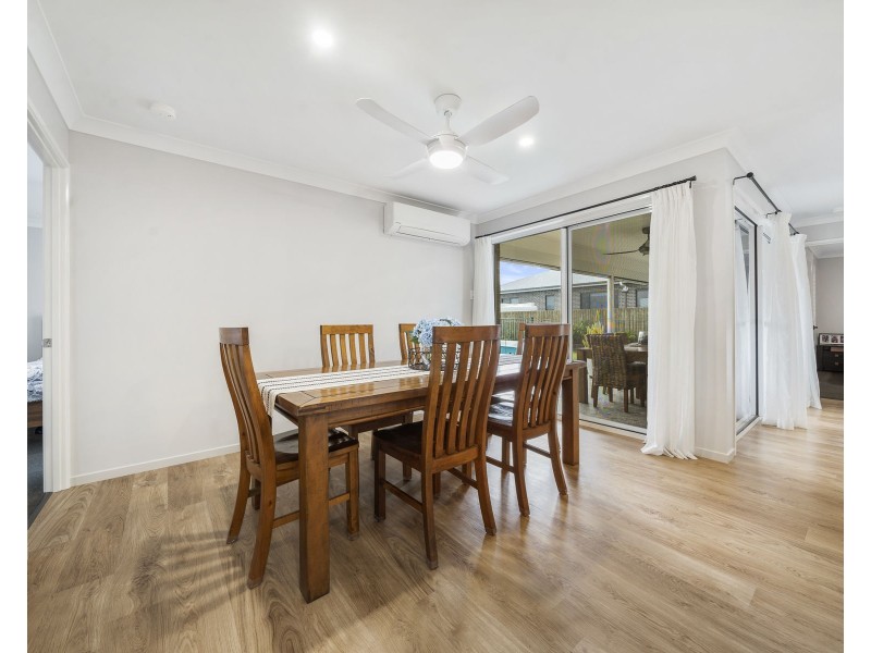 7 Fitzgerald Circuit, Wyreema QLD 4352