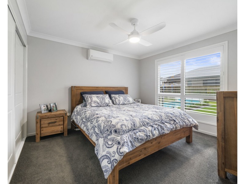 7 Fitzgerald Circuit, Wyreema QLD 4352