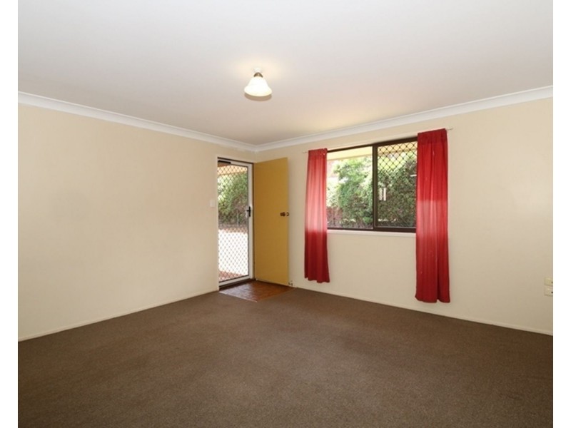 2/19 Gipps Street, Drayton QLD 4350