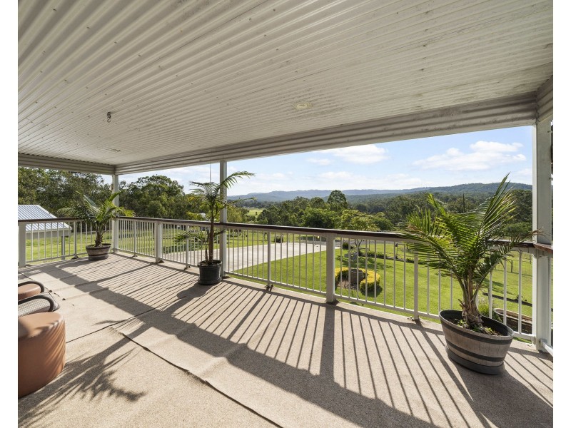 62 Penfolds Road, Murphys Creek QLD 4352