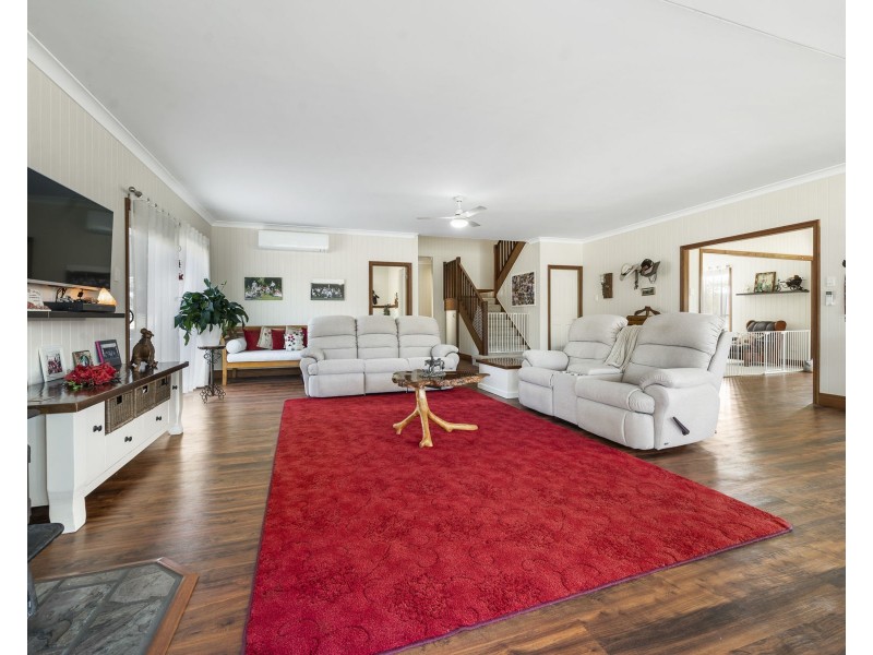 62 Penfolds Road, Murphys Creek QLD 4352
