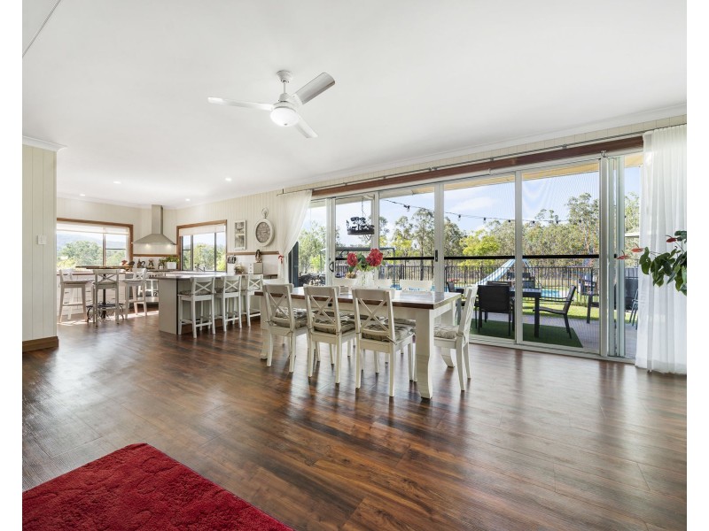 62 Penfolds Road, Murphys Creek QLD 4352