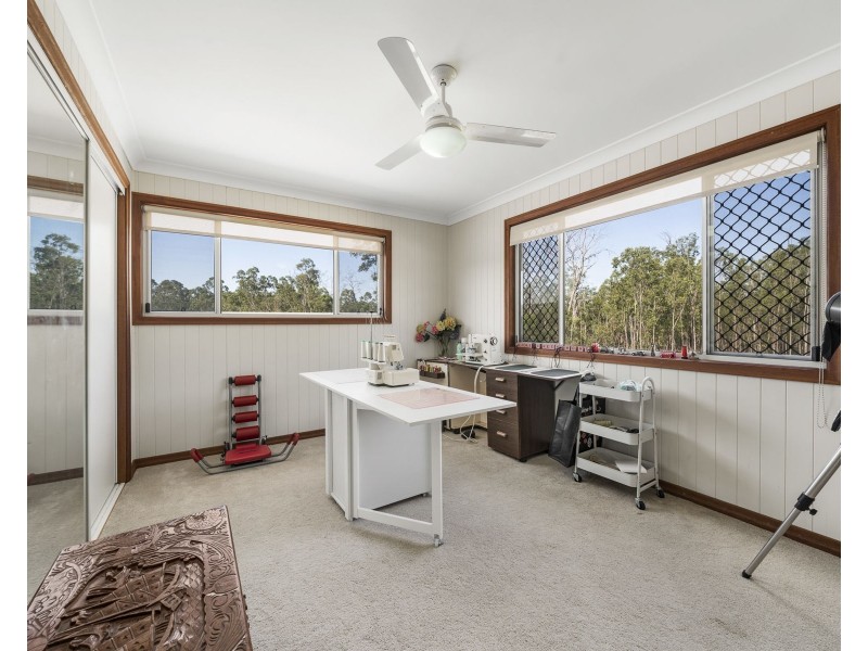 62 Penfolds Road, Murphys Creek QLD 4352