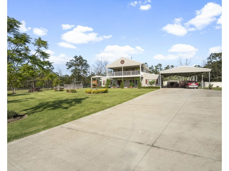 62 Penfolds Road, Murphys Creek QLD 4352