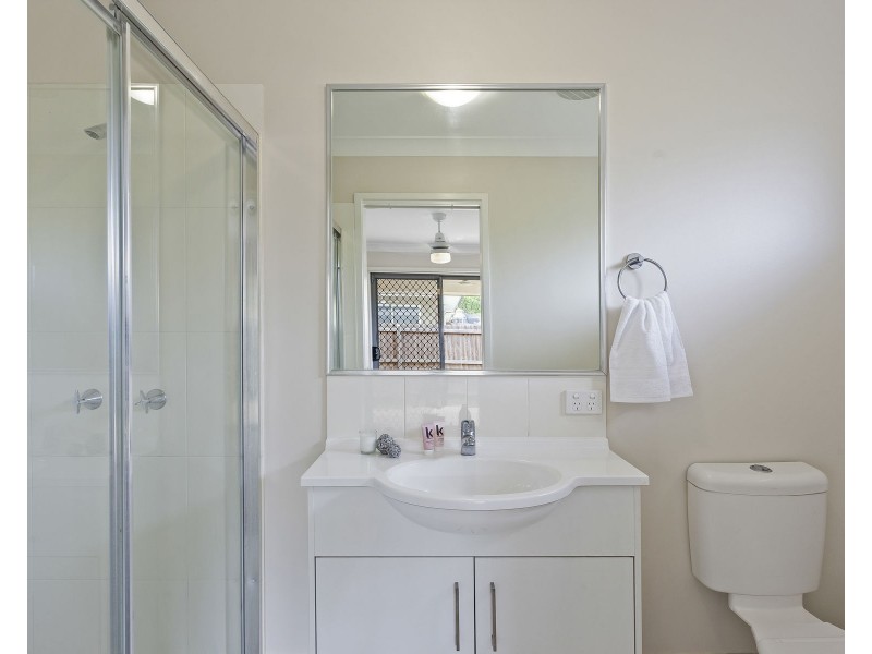 1/33 Cardamon Crescent, Glenvale QLD 4350
