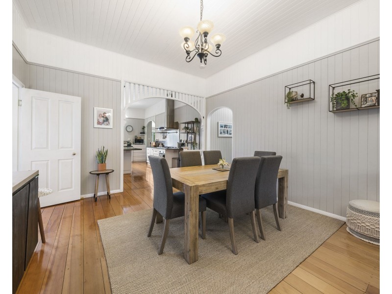 285 South Street, Harristown QLD 4350