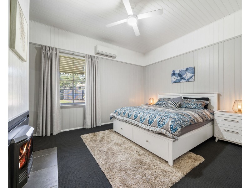 285 South Street, Harristown QLD 4350