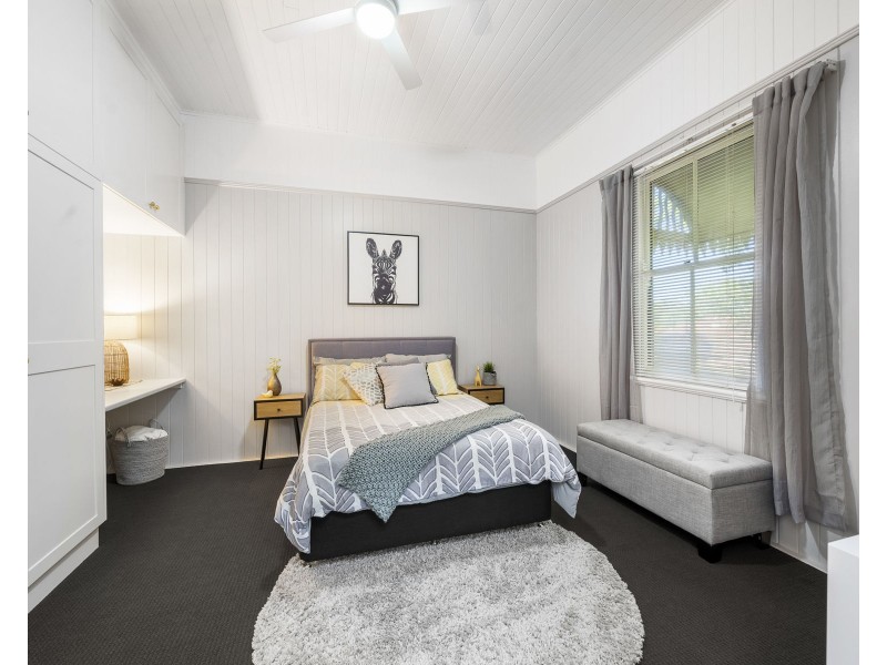 285 South Street, Harristown QLD 4350