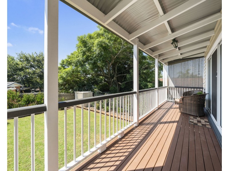 285 South Street, Harristown QLD 4350