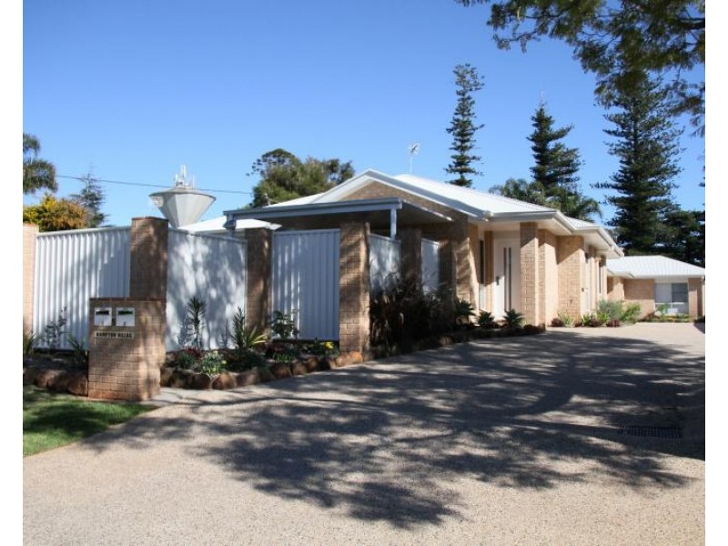 2/5 Hampton Street, Newtown QLD 4350