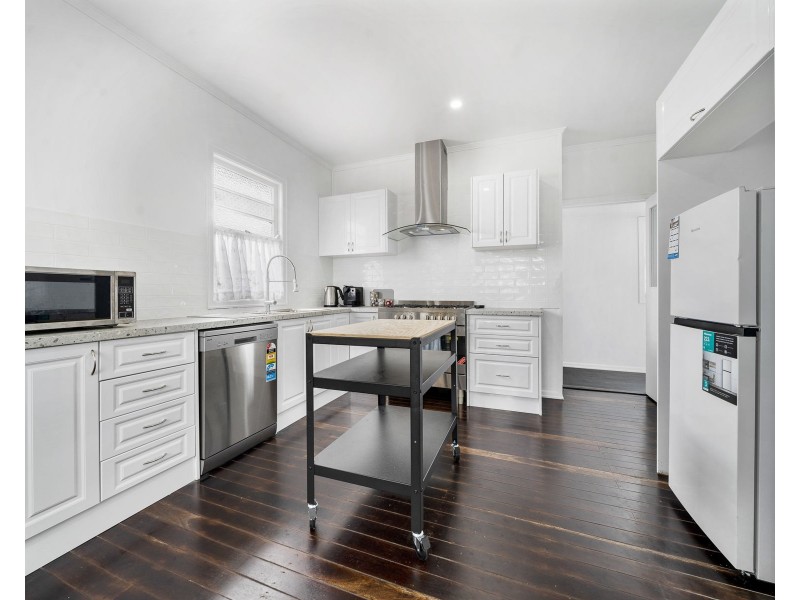 92 Drayton Road, Harristown QLD 4350