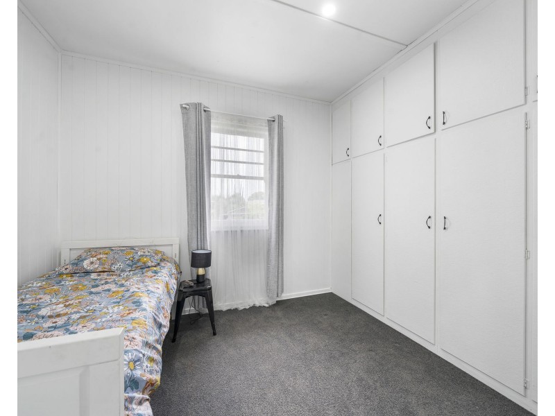 92 Drayton Road, Harristown QLD 4350