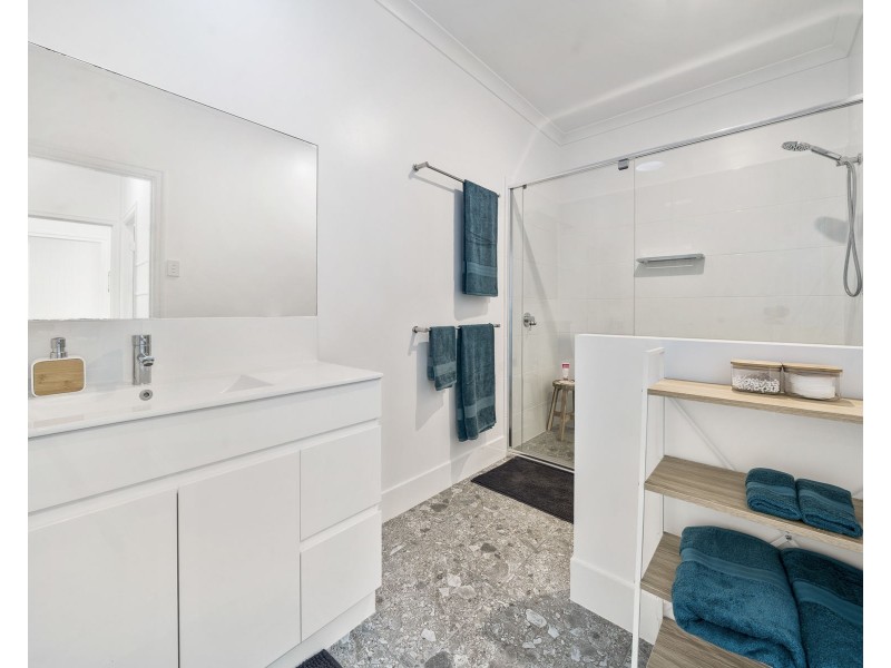 92 Drayton Road, Harristown QLD 4350