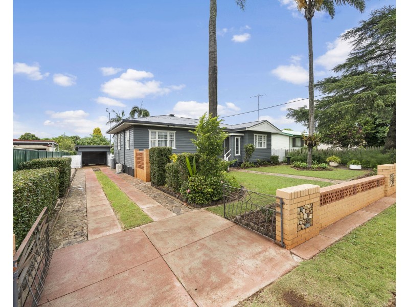 92 Drayton Road, Harristown QLD 4350