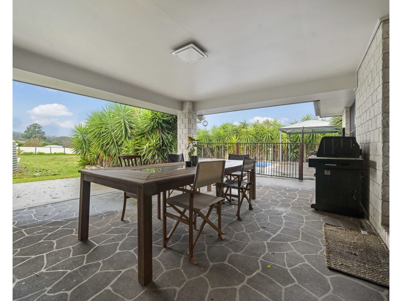 9 Baxwill Court, Top Camp QLD 4350