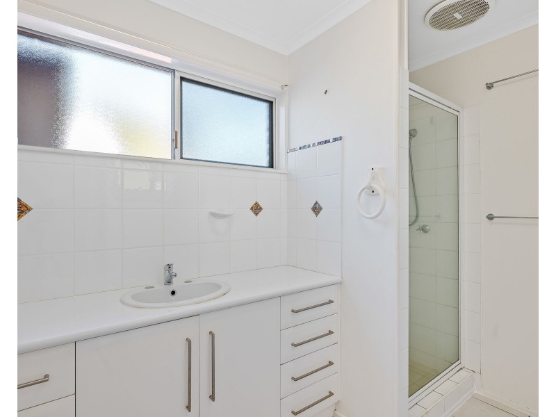 11 Koombarra Street, Harlaxton QLD 4350