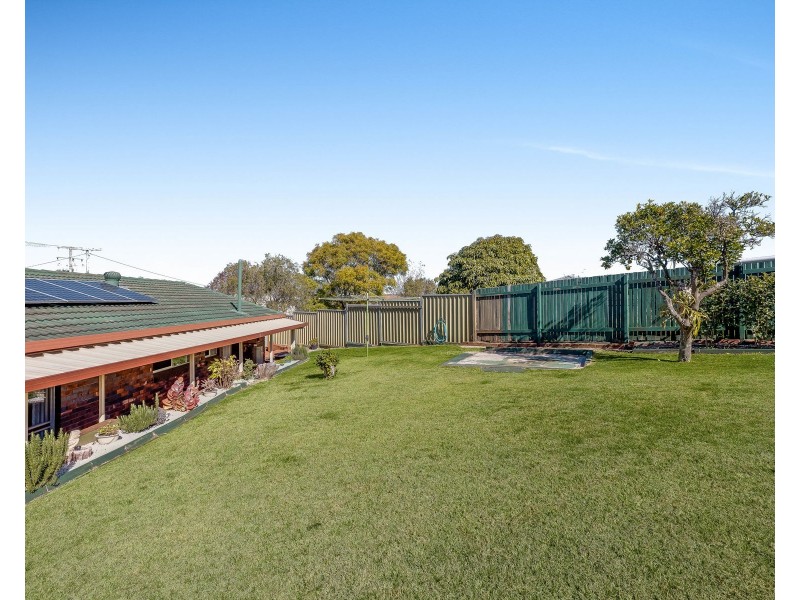 11 Koombarra Street, Harlaxton QLD 4350