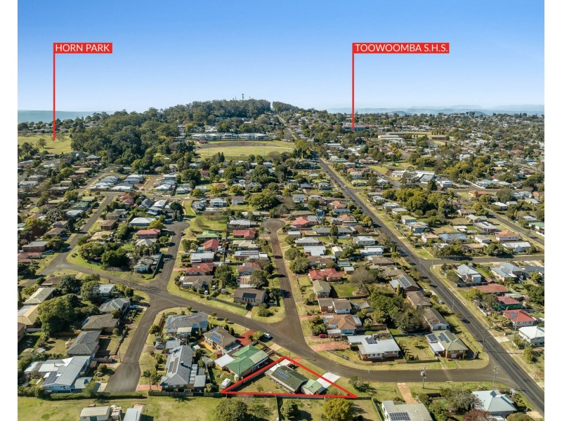 11 Koombarra Street, Harlaxton QLD 4350