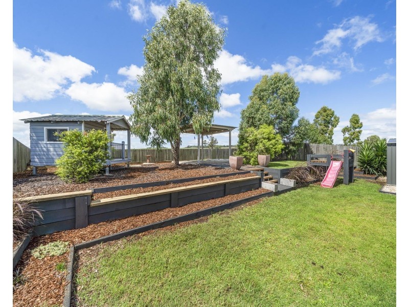 34 Magpie Drive, Cambooya QLD 4358