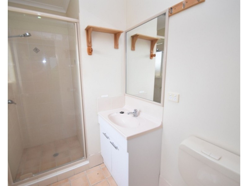 37 John Street, Cambooya QLD 4358