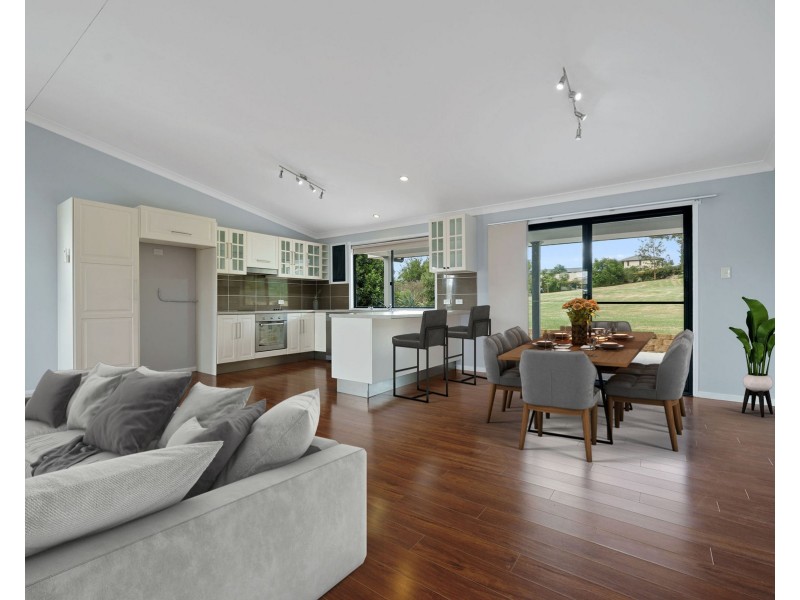 10 Eagle Street, Highfields QLD 4352