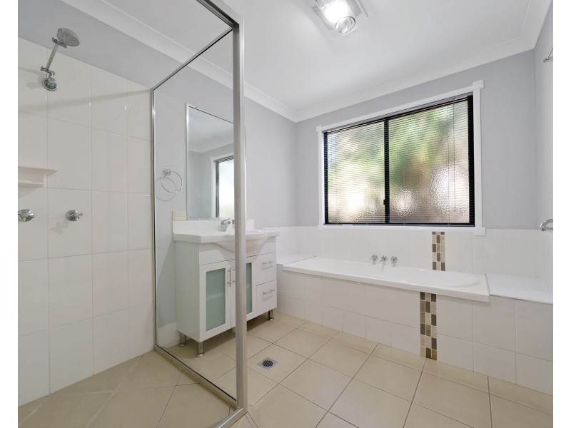 10 Eagle Street, Highfields QLD 4352