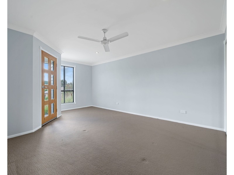 10 Eagle Street, Highfields QLD 4352
