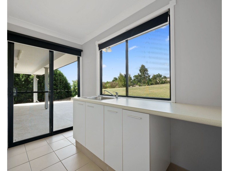 10 Eagle Street, Highfields QLD 4352