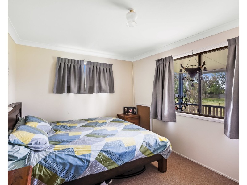 18 Harrow Street, Cambooya QLD 4358