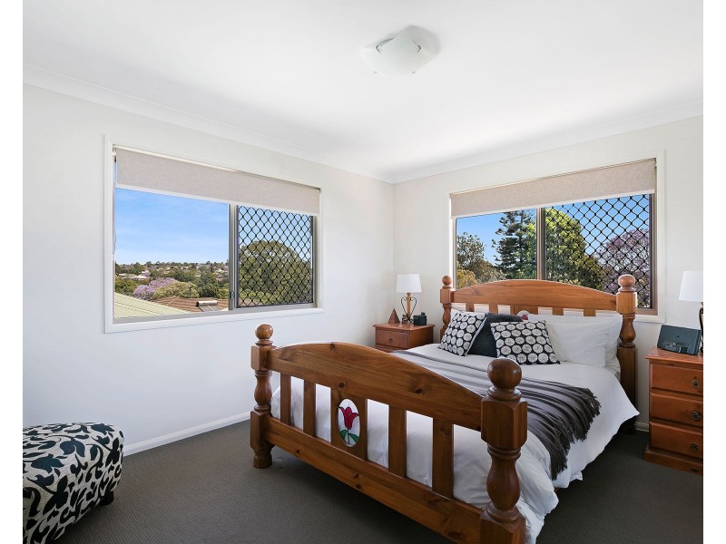 2/74 Ipswich Street, East Toowoomba QLD 4350