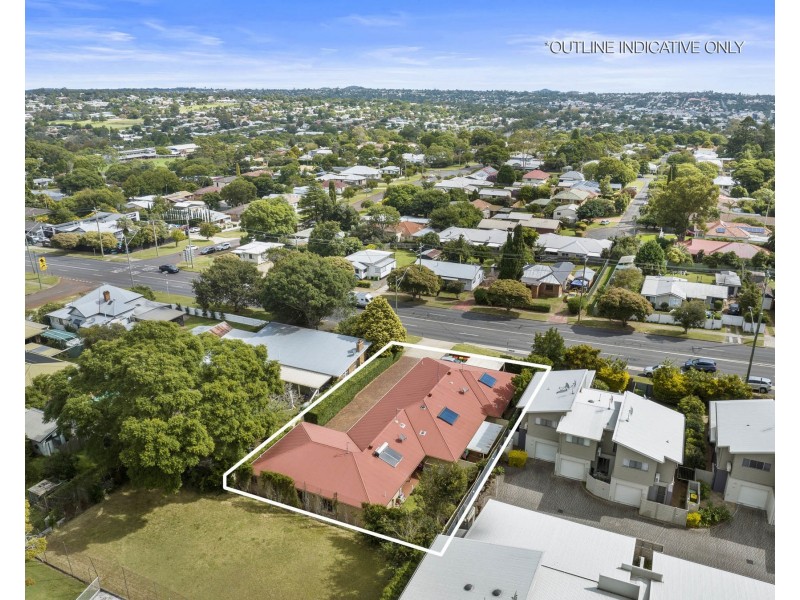 10 Cohoe Street, East Toowoomba QLD 4350