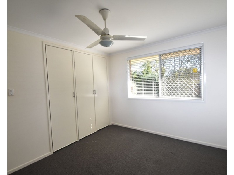 2/41 Hursley Road, Newtown QLD 4350