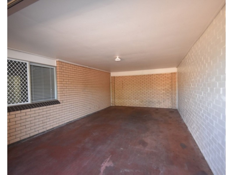 2/41 Hursley Road, Newtown QLD 4350