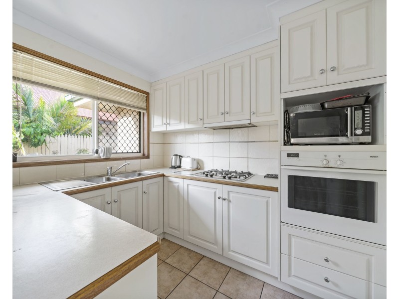 6/484-486 West Street, Kearneys Spring QLD 4350