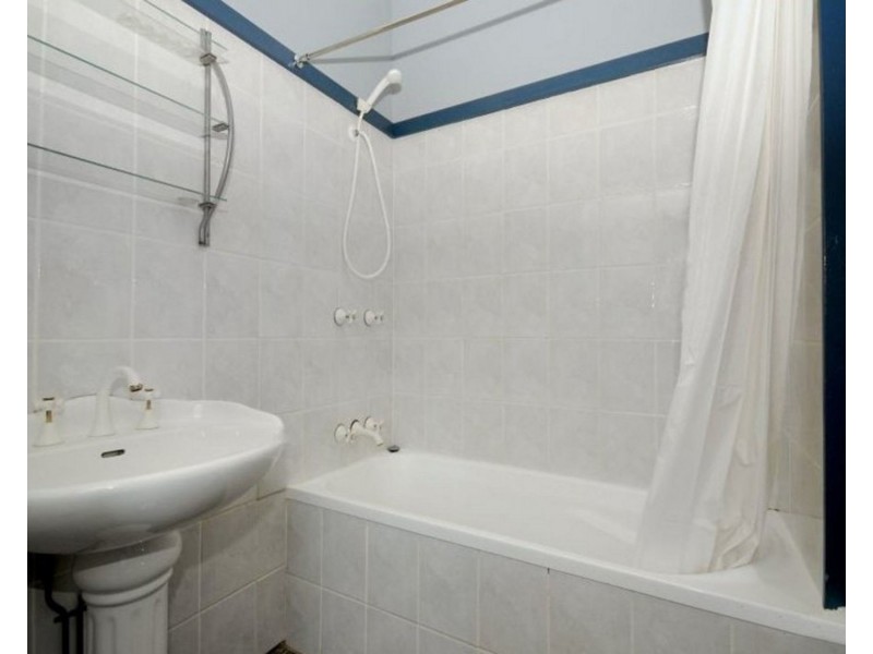 108 Ruthven Street, Harlaxton QLD 4350