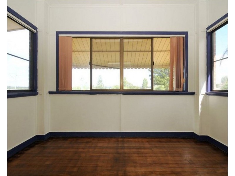 108 Ruthven Street, Harlaxton QLD 4350