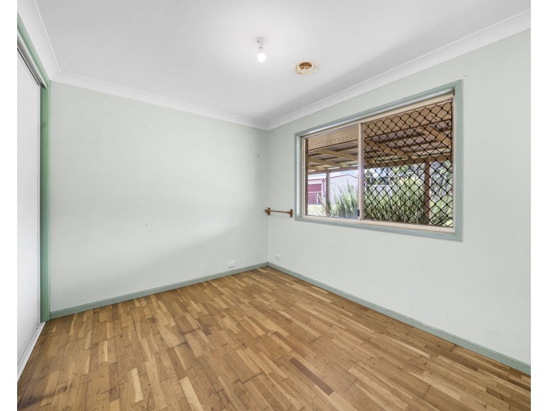 1 Sylvia Court, Vale View QLD 4352