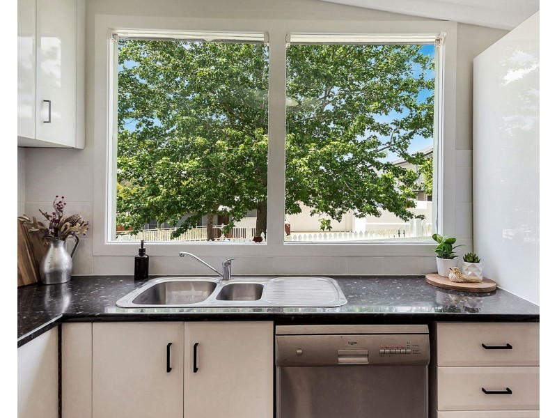 24 Seaton Street, South Toowoomba QLD 4350
