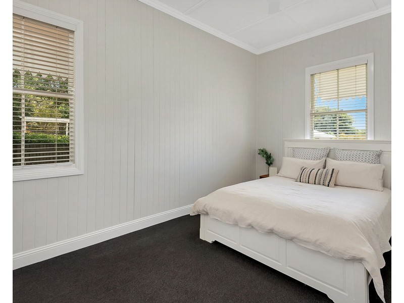 24 Seaton Street, South Toowoomba QLD 4350