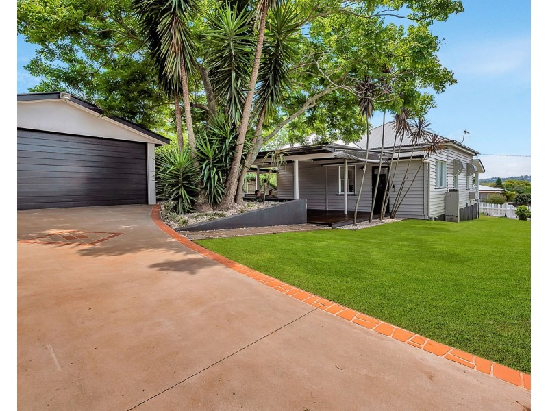 24 Seaton Street, South Toowoomba QLD 4350