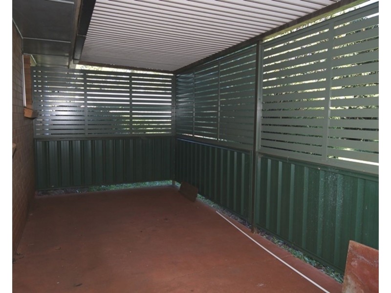 27 Challenor Street, Rockville QLD 4350