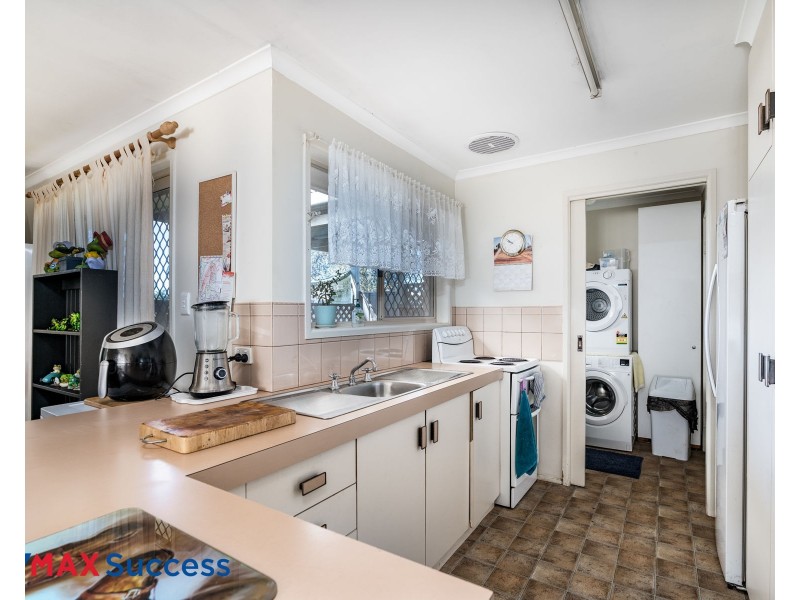 288 Greenwattle Street, Wilsonton Heights QLD 4350