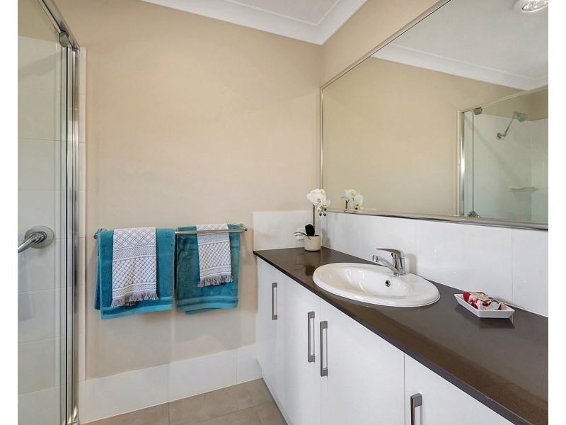 2/48 Cranley Street, South Toowoomba QLD 4350