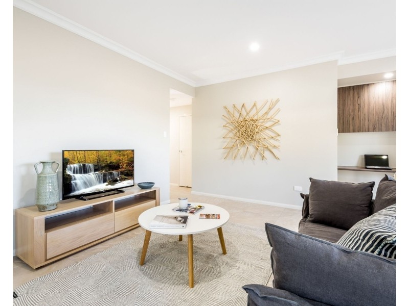 25/565 Hume Street, Kearneys Spring QLD 4350