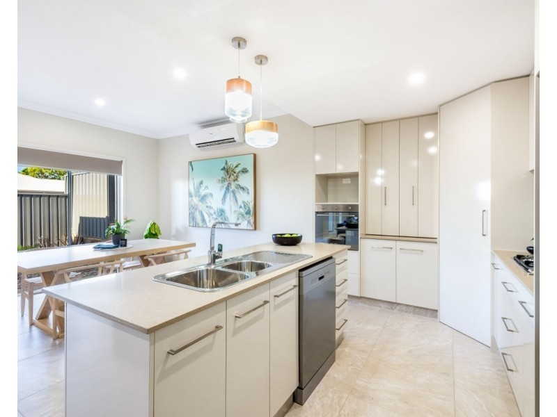 25/565 Hume Street, Kearneys Spring QLD 4350