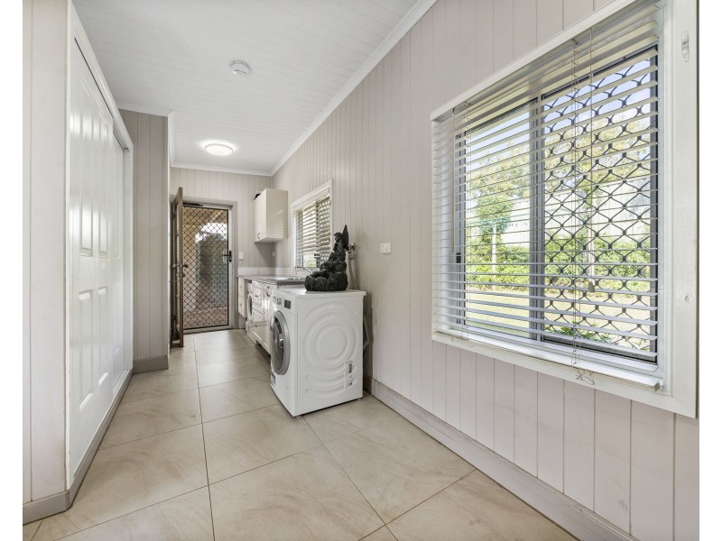 66 Phillip Street, South Toowoomba QLD 4350