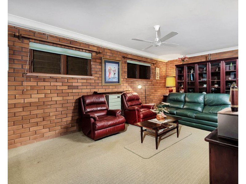 5 Scenic Crescent, Blue Mountain Heights QLD 4350