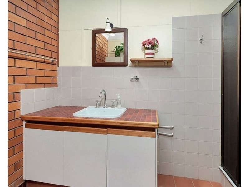 5 Scenic Crescent, Blue Mountain Heights QLD 4350