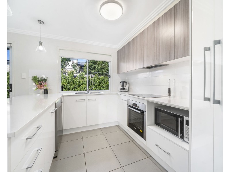 4/440 Hume Street, Middle Ridge QLD 4350